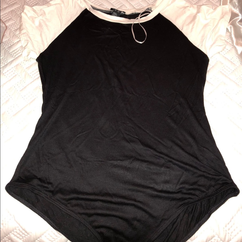 BODY SUIT